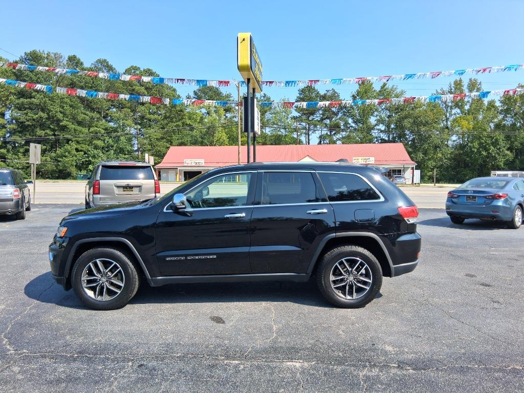 2017 Jeep Cherokee - $10,999