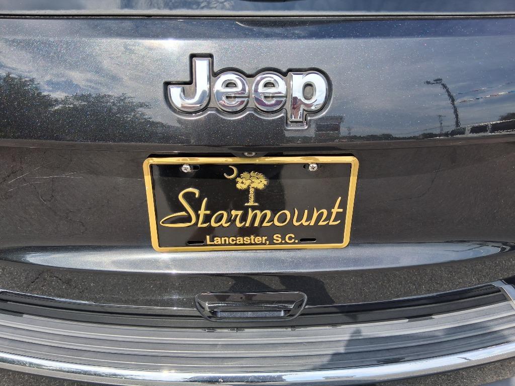 2014 Jeep Cherokee - $9,299