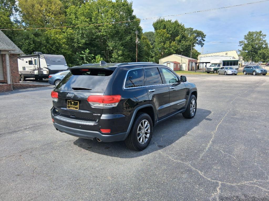2014 Jeep Cherokee - $9,299