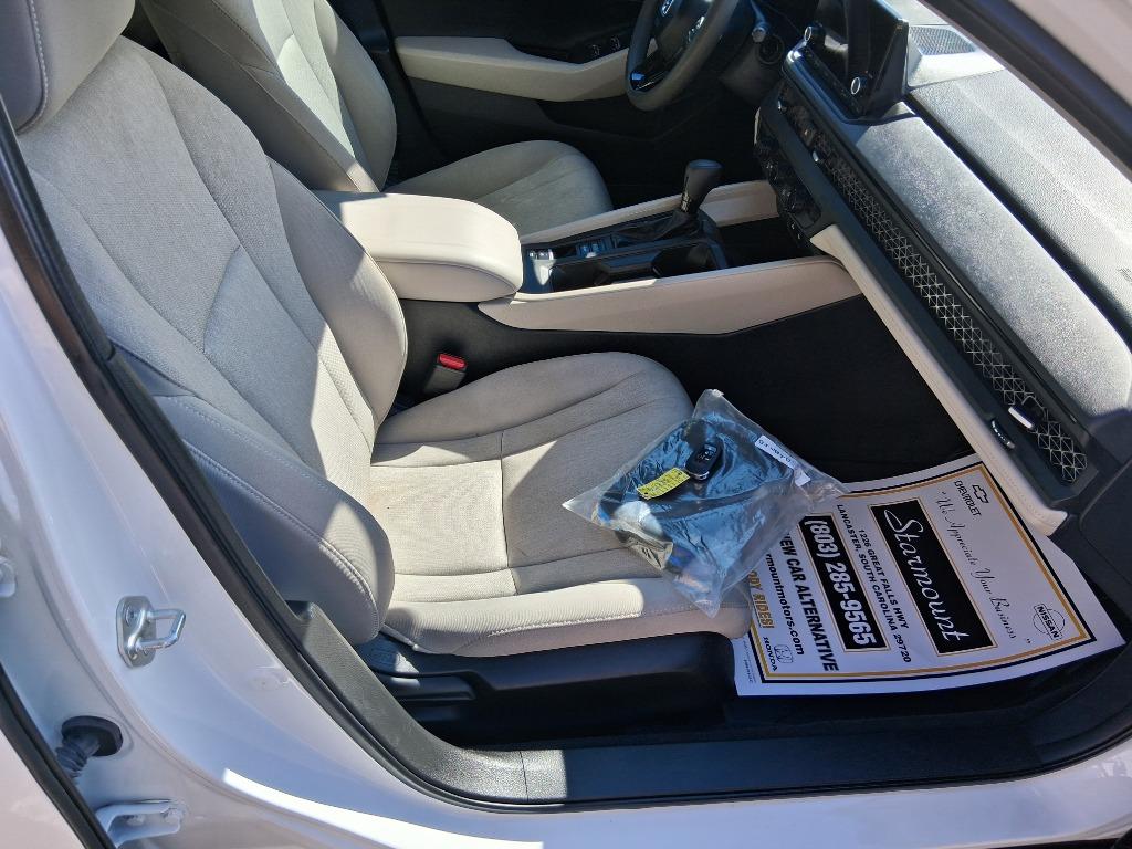 2023 Honda Accord - $22,999