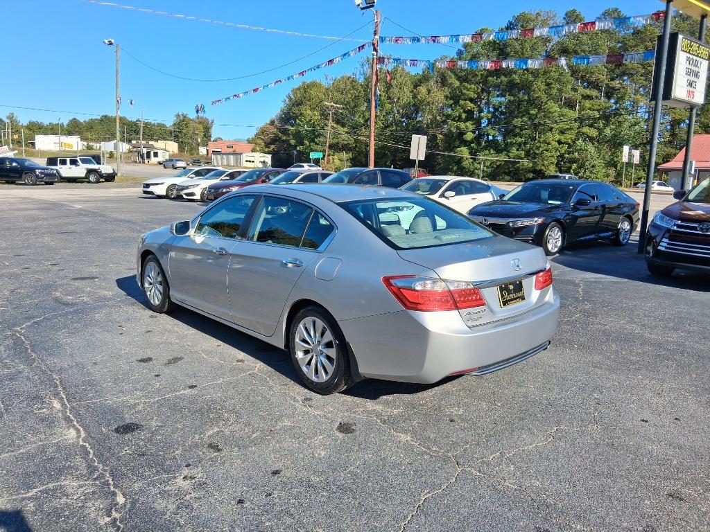 2013 Honda Accord - $10,399