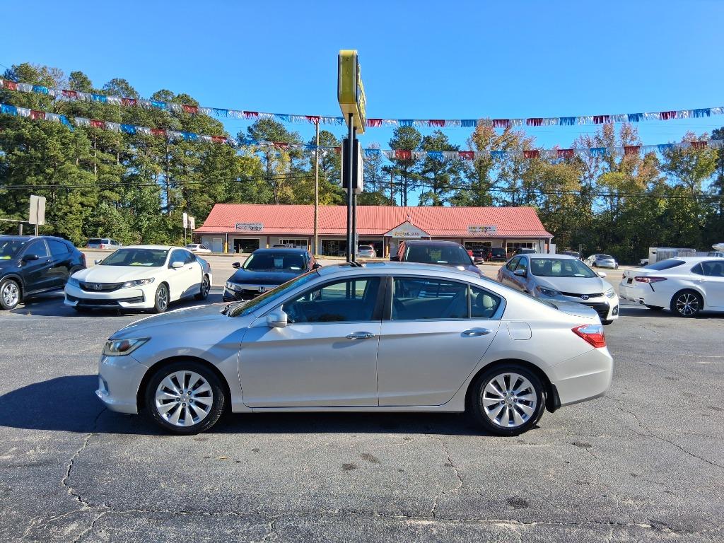 2013 Honda Accord - $10,399