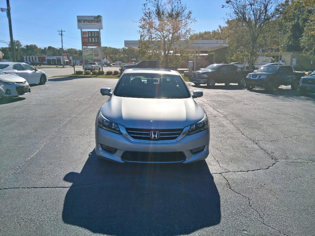 2013 Honda Accord - $10,399
