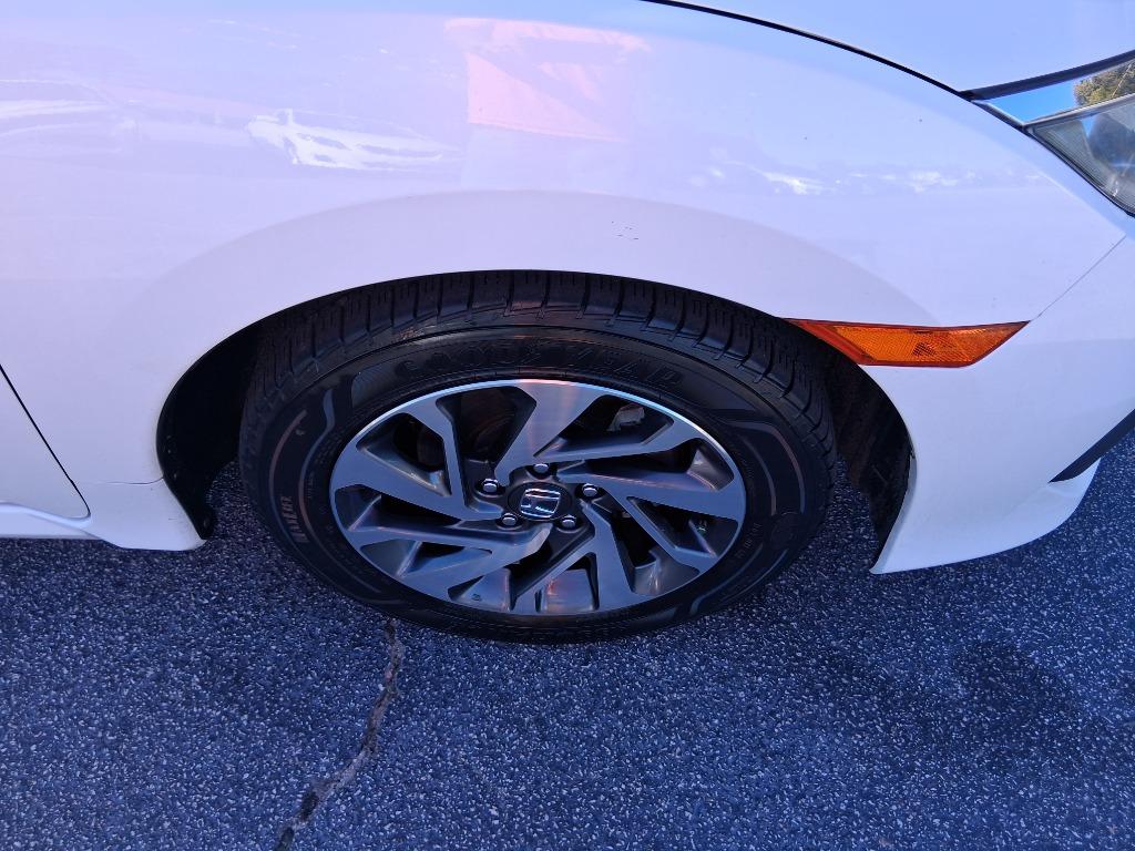 2017 Honda Civic - $9,999