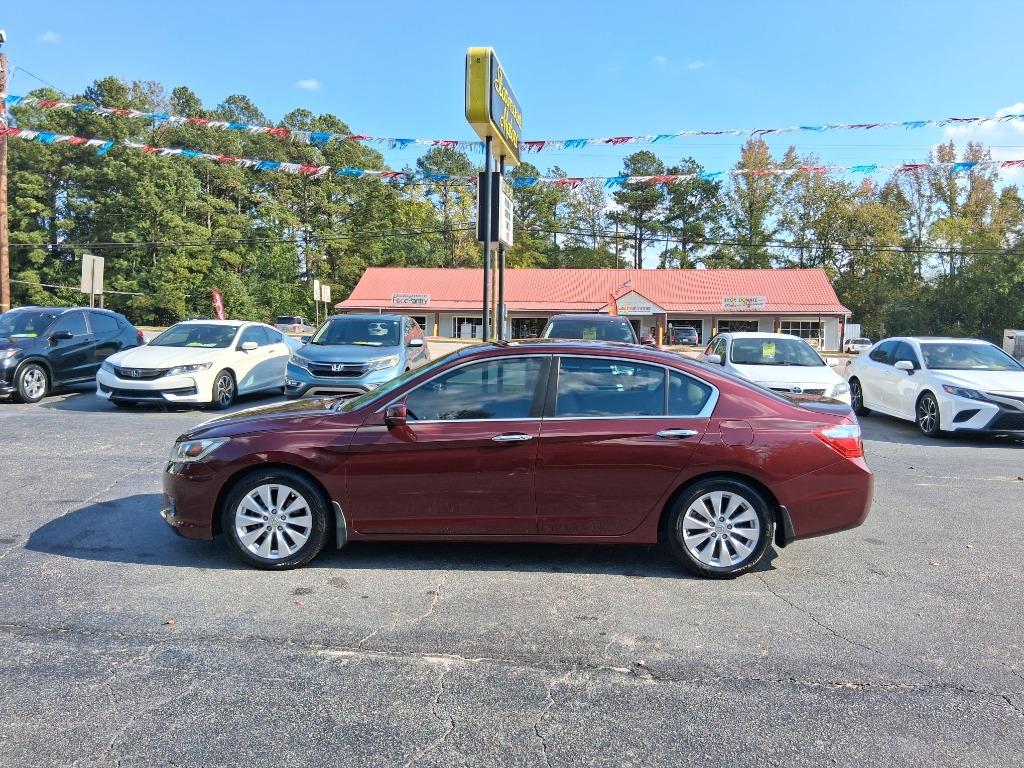 2013 Honda Accord - $13,599