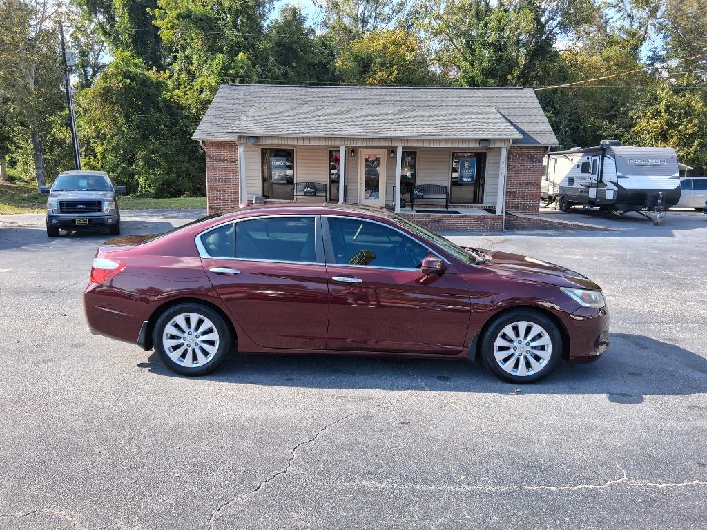 2013 Honda Accord - $13,599