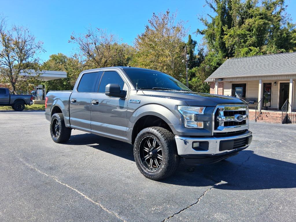 2016 Ford F-150 - $14,399