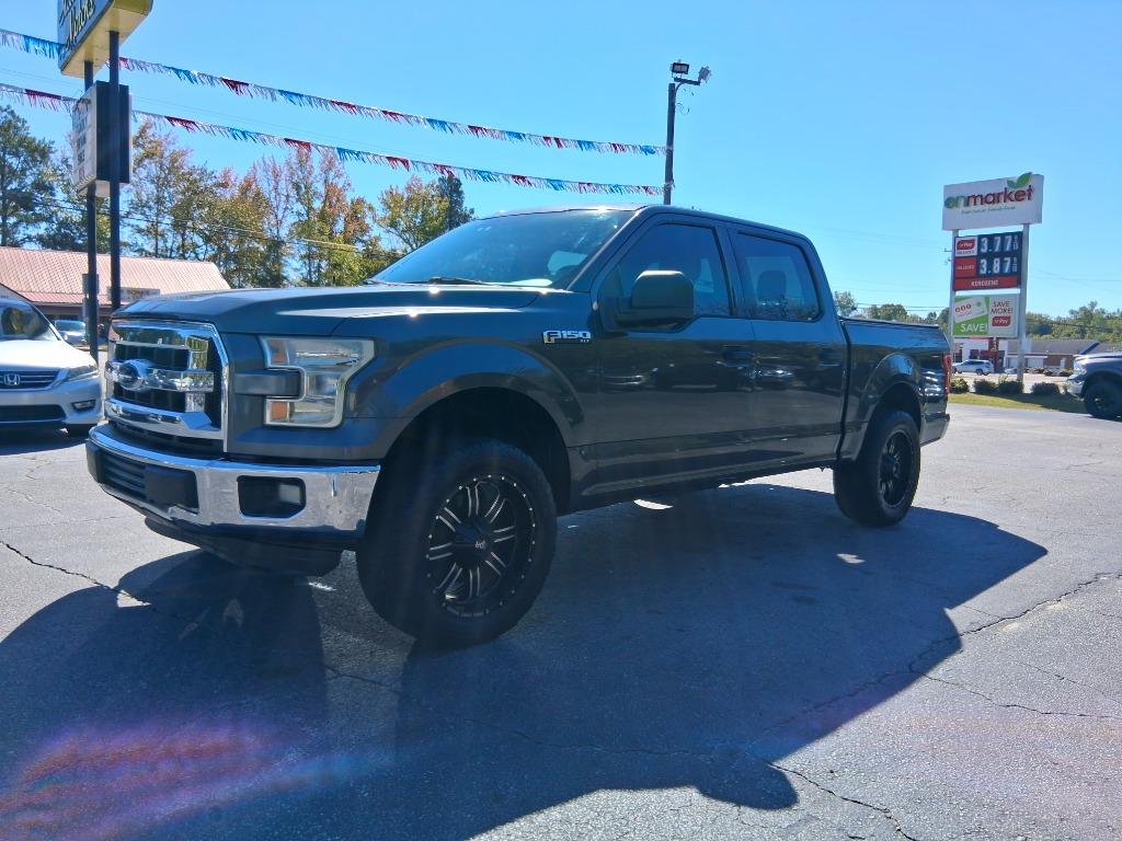 2016 Ford F-150 - $14,399