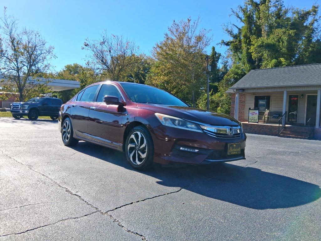 2017 Honda Accord - $13,699