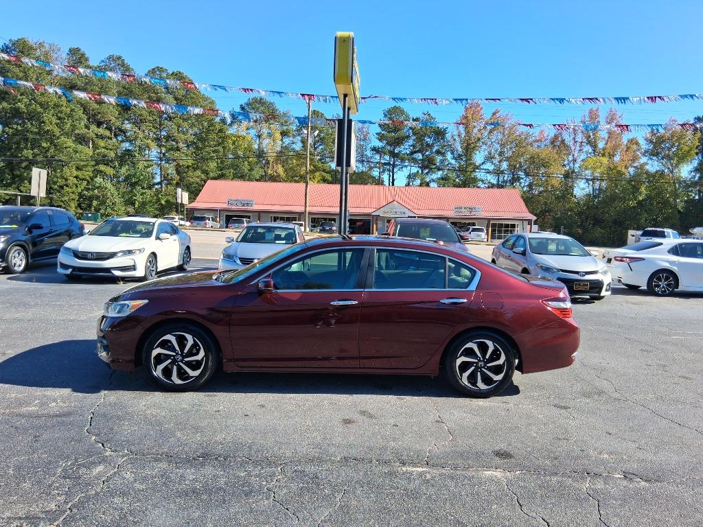 2017 Honda Accord - $13,699