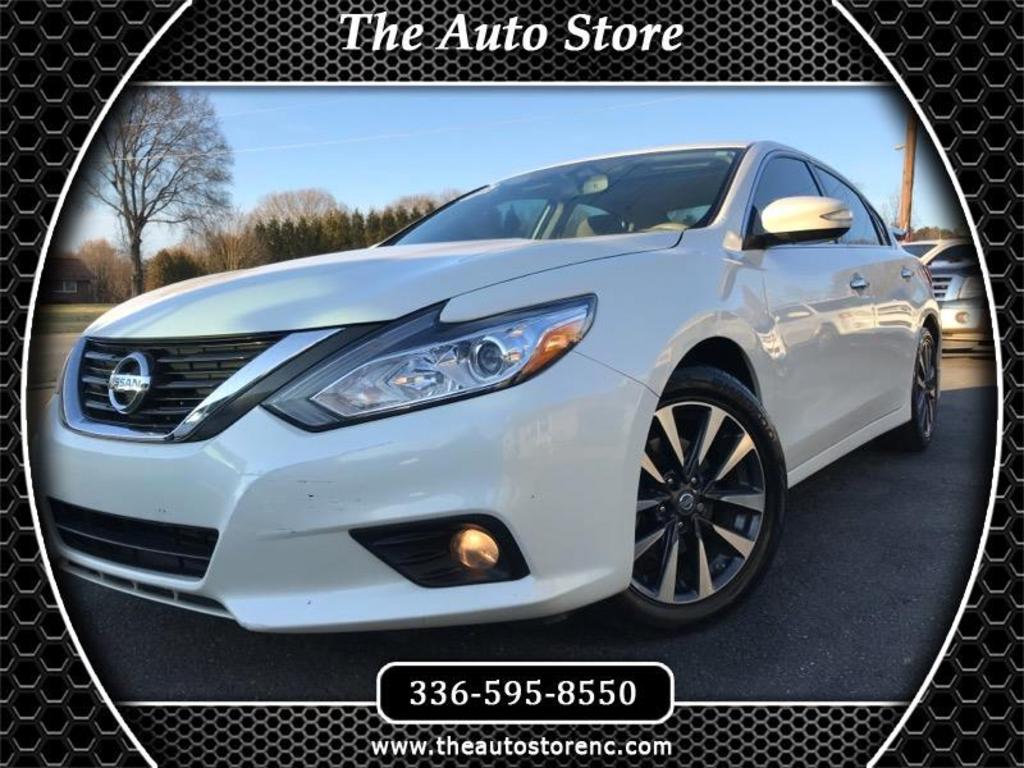 2016 Nissan Altima 2.5 SV Sedan photo