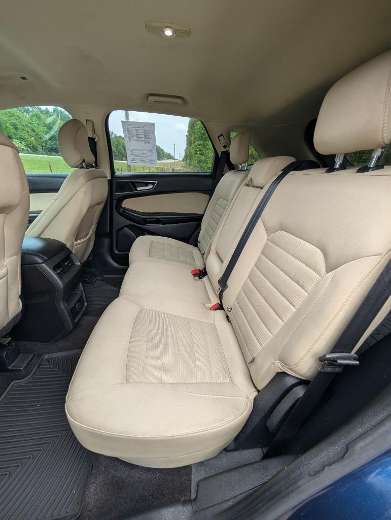 2017 Ford Edge - $10,500
