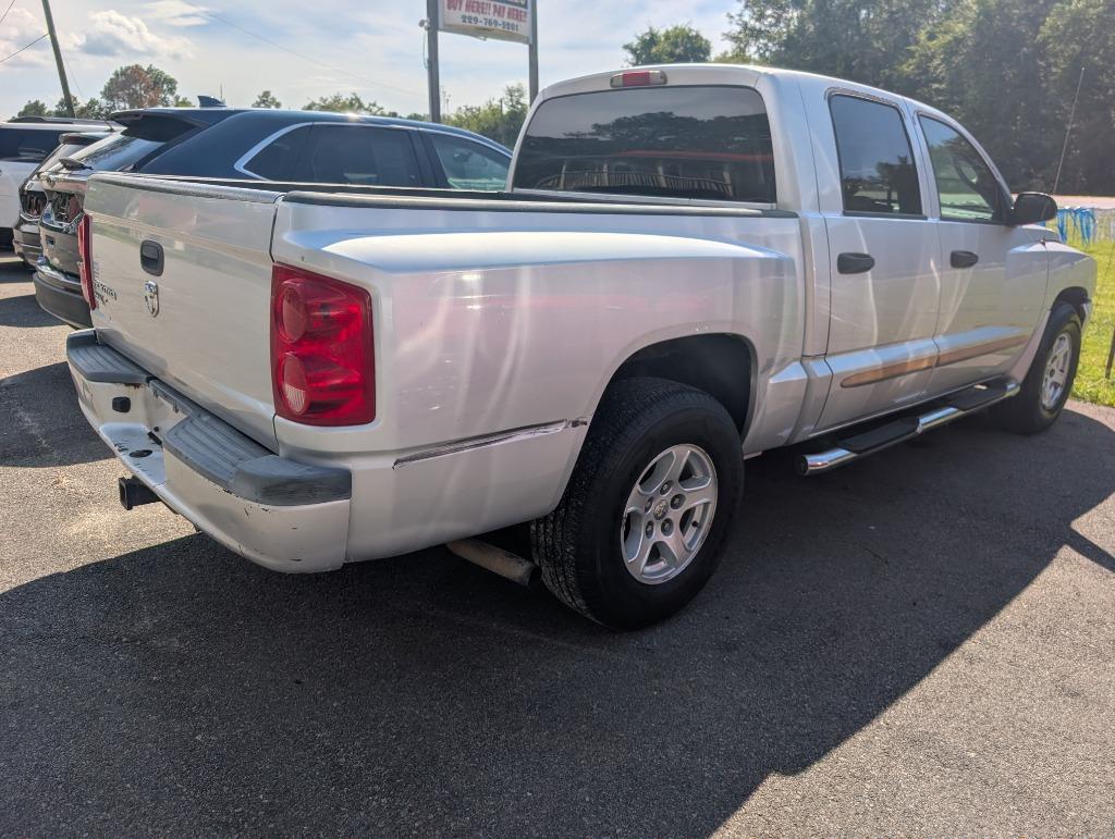 2005 Dodge Dakota - $8,500