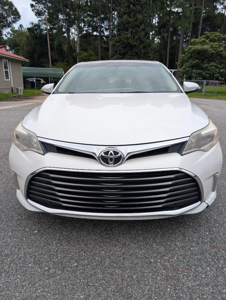 2016 Toyota Avalon - $9,600