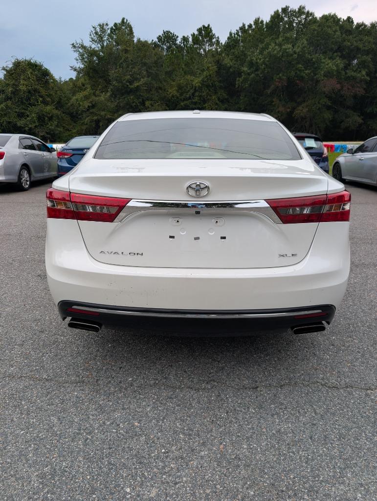 2016 Toyota Avalon - $9,600