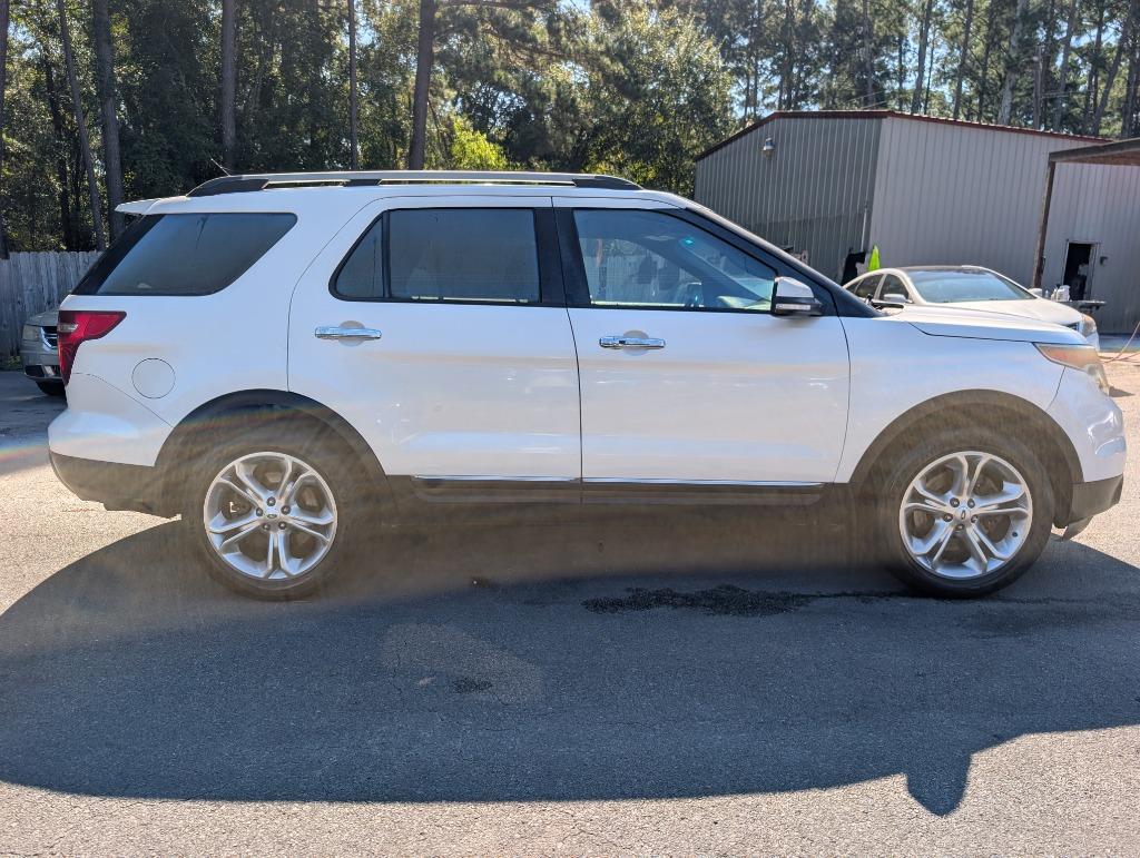 2015 Ford Explorer - $8,500
