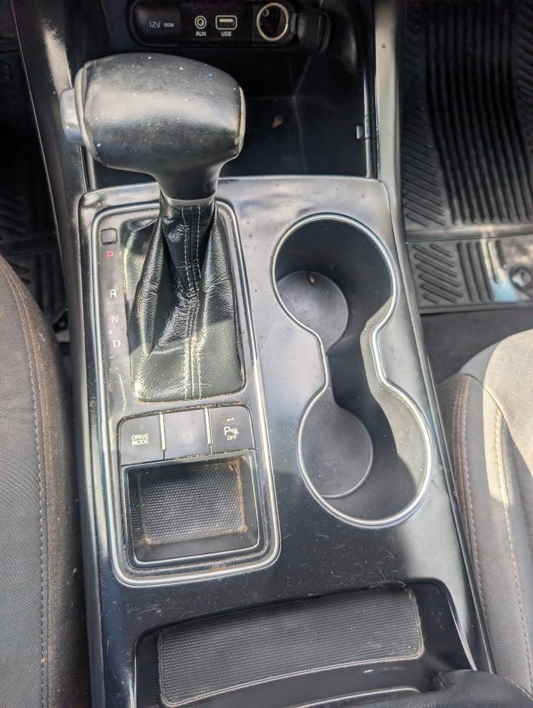 2019 Kia Sorento - $10,800