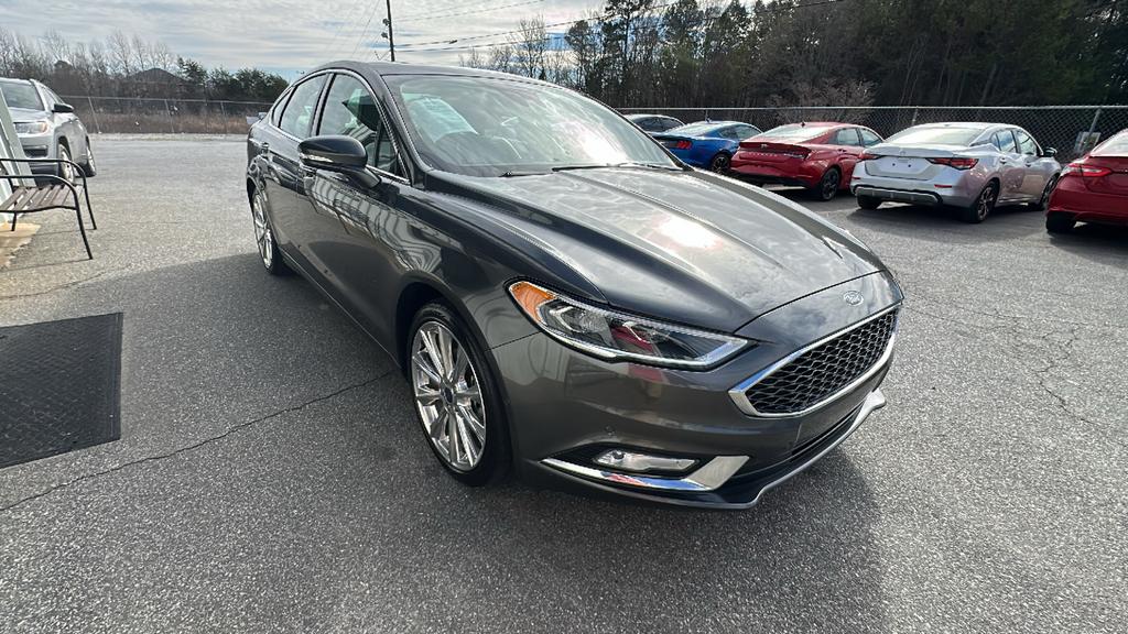 2017 Ford Fusion Platinum photo