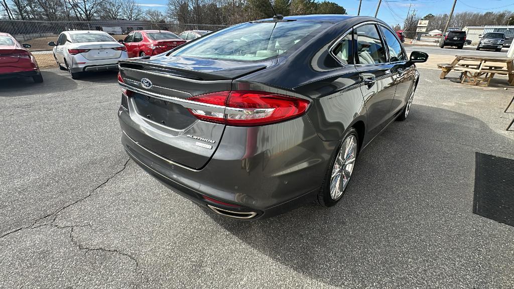 2017 Ford Fusion Platinum photo