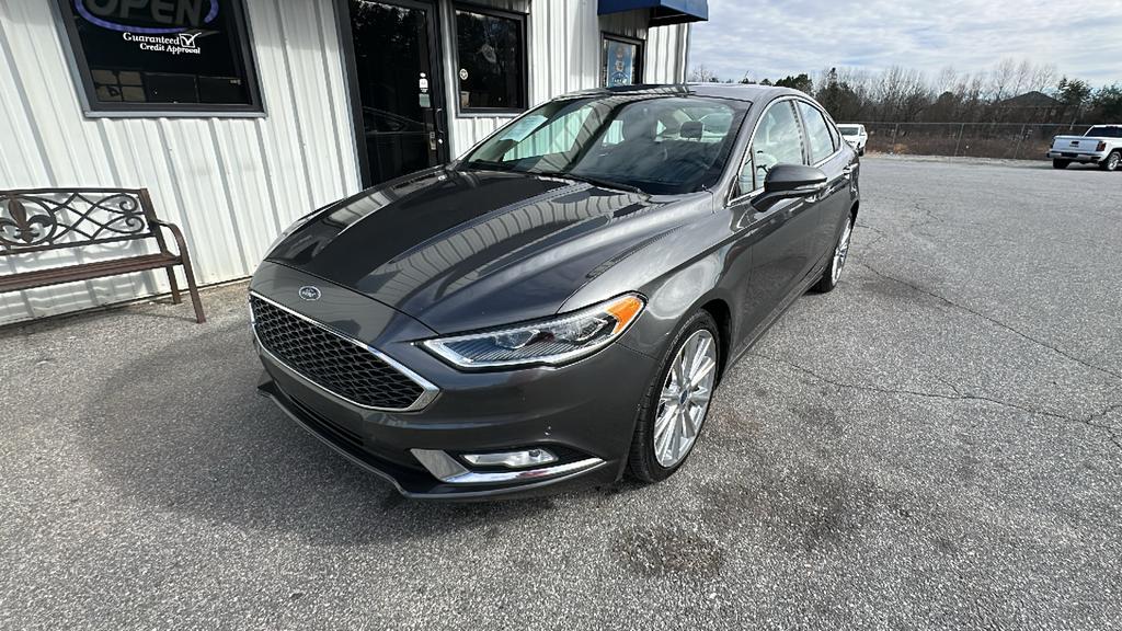 2017 Ford Fusion Platinum photo