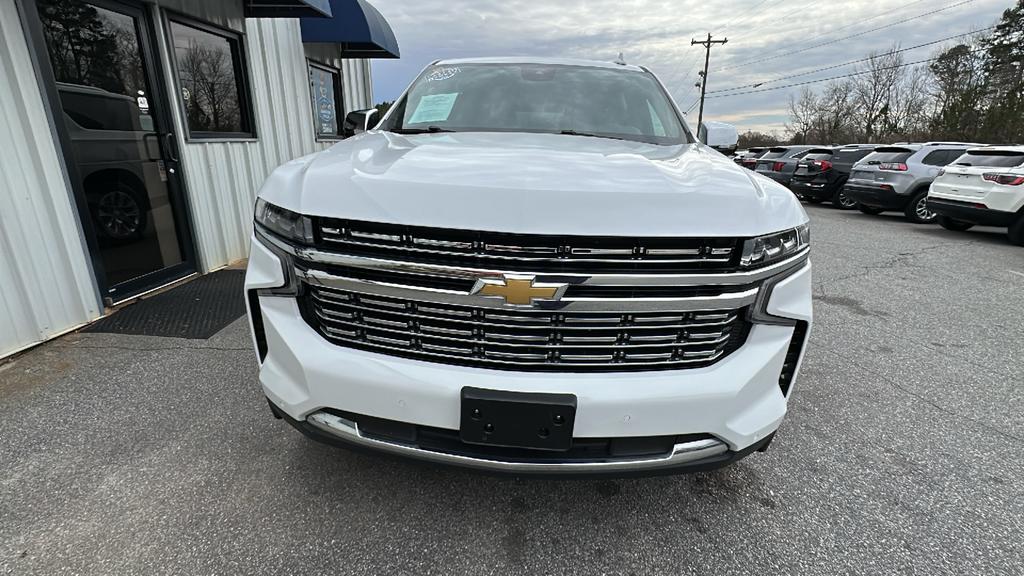 2023 Chevrolet Suburban 1500 Premier photo