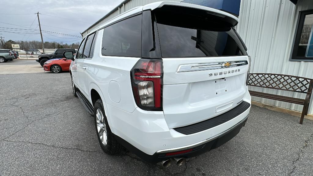 2023 Chevrolet Suburban 1500 Premier photo