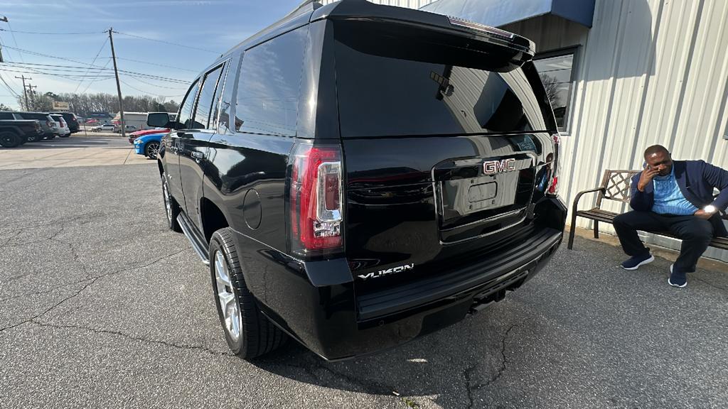 2018 GMC Yukon SLT photo