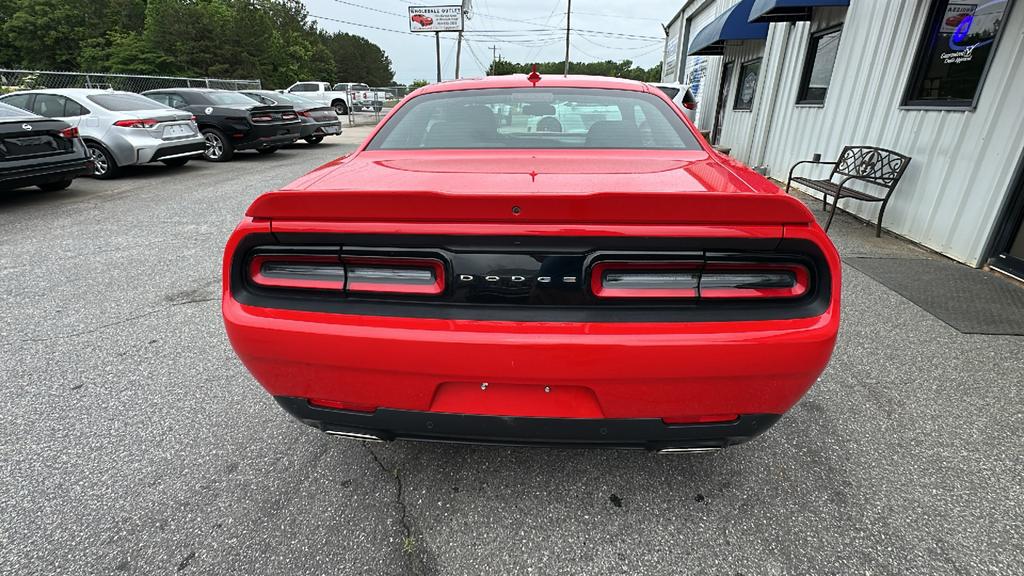 2022 Dodge Challenger GT photo