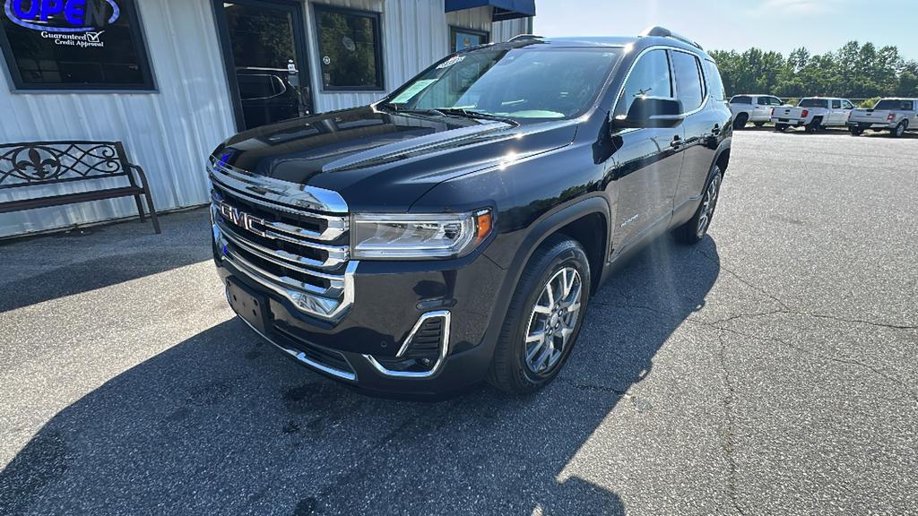 2023 GMC Acadia SLT photo
