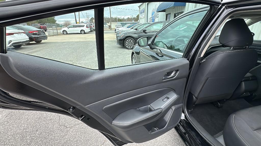 2024 Nissan Altima - $20,900