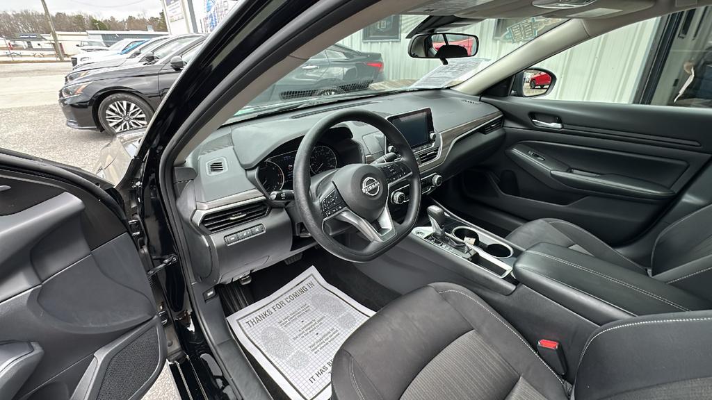 2024 Nissan Altima - $20,900