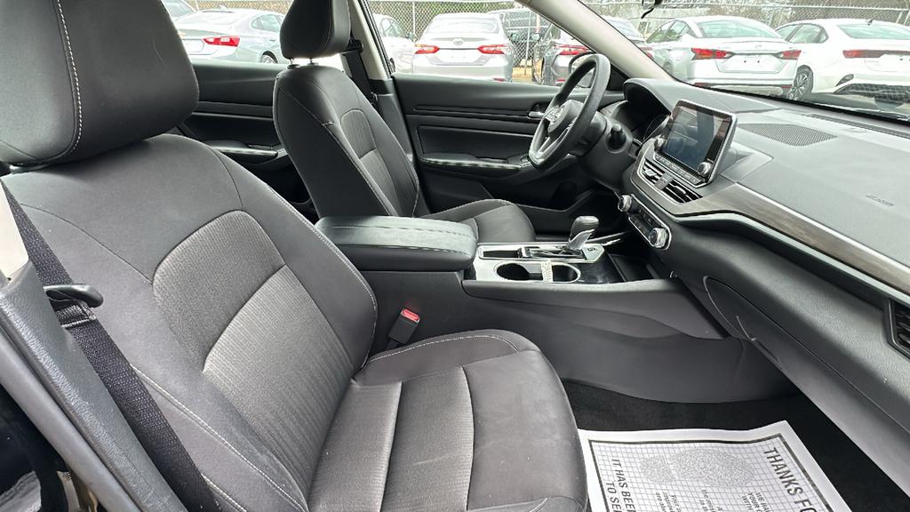 2024 Nissan Altima - $20,900