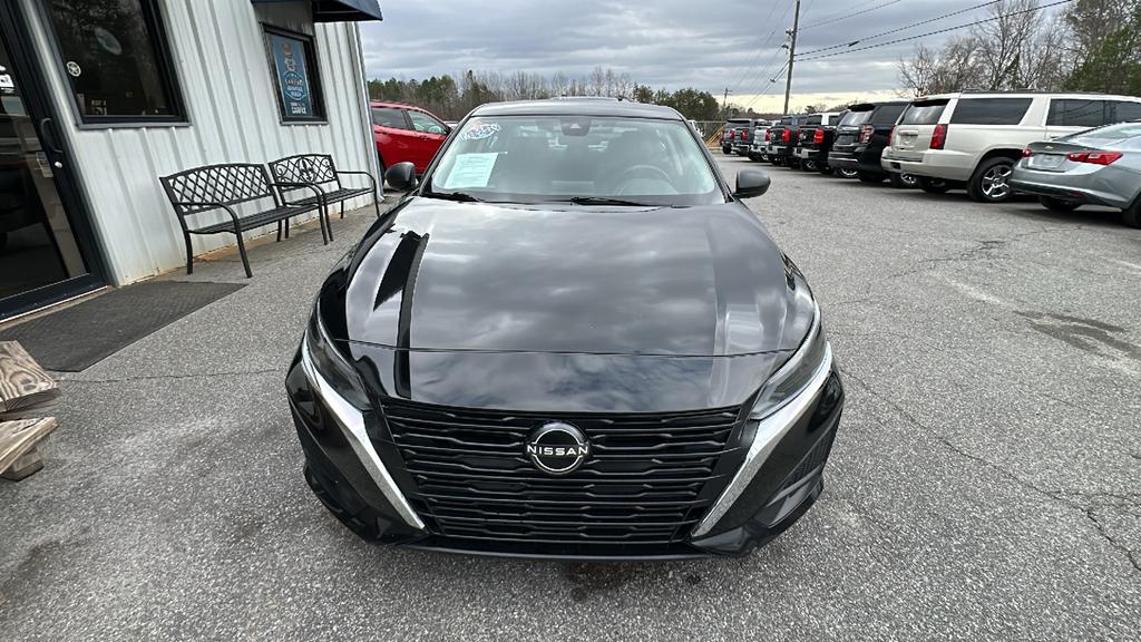 2024 Nissan Altima - $20,900