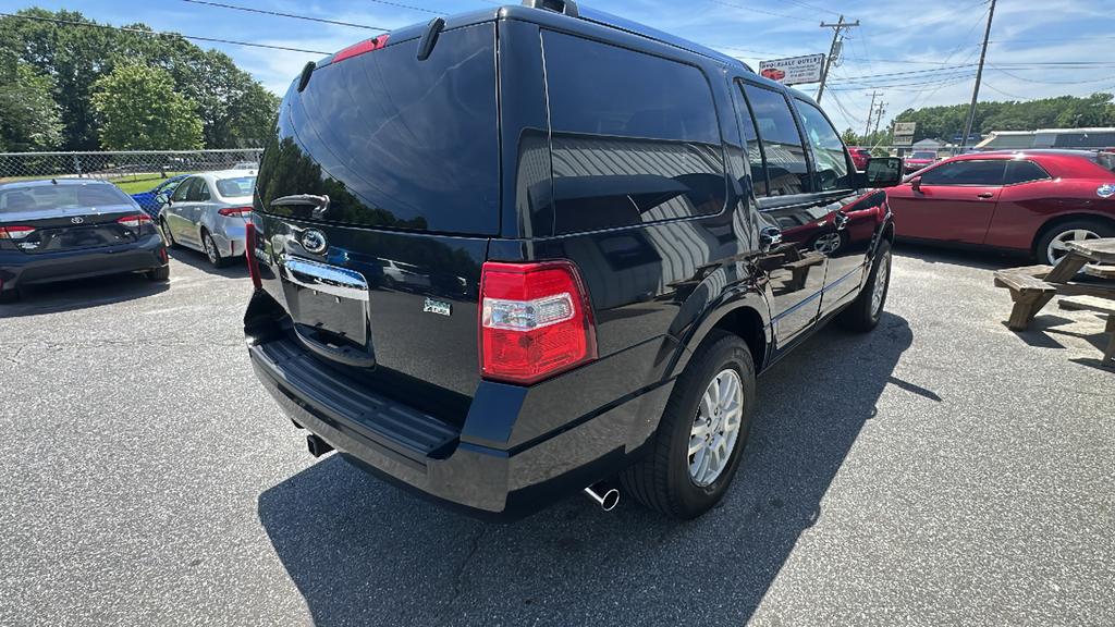 2014 Ford Expedition - $13,900