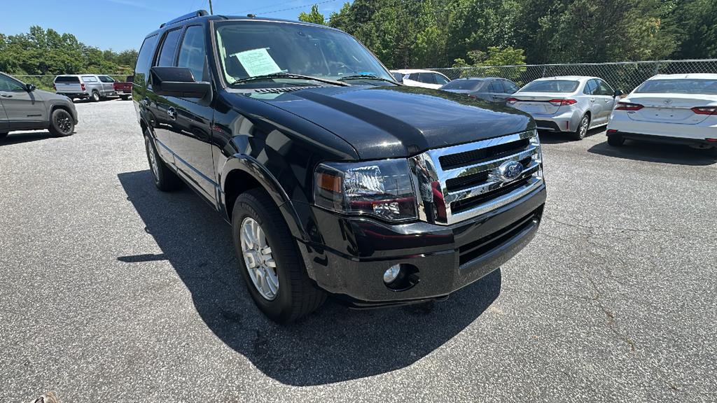 2014 Ford Expedition - $13,900