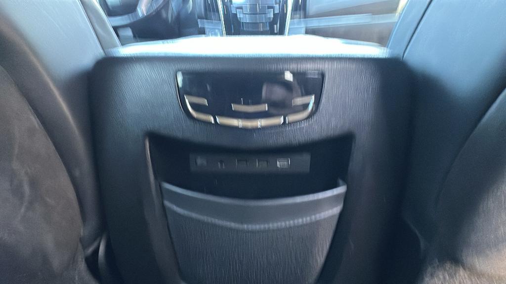2019 Cadillac Escalade - $29,900