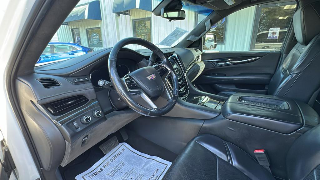 2019 Cadillac Escalade - $29,900
