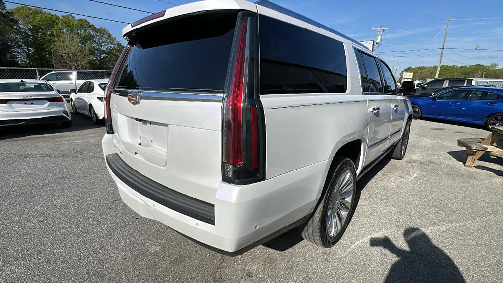 2019 Cadillac Escalade - $29,900