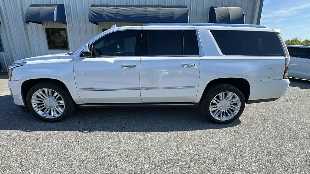 2019 Cadillac Escalade - $29,900