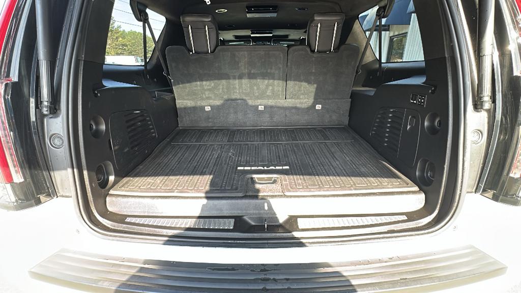 2019 Cadillac Escalade - $29,900