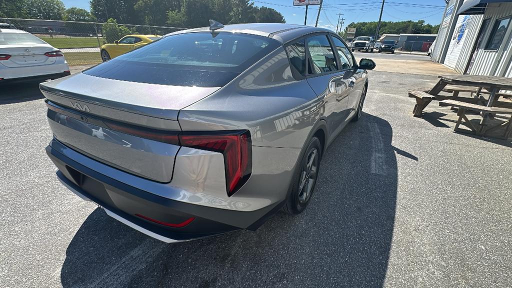 2025 Kia Forte - $22,900