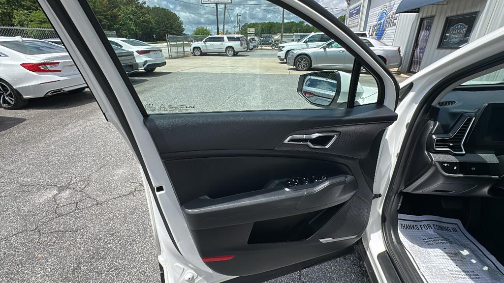 2023 Kia Sportage - $21,900