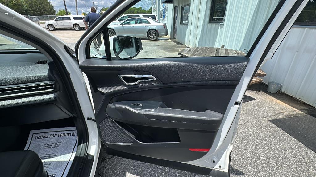2023 Kia Sportage - $21,900