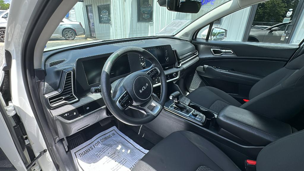 2023 Kia Sportage - $21,900