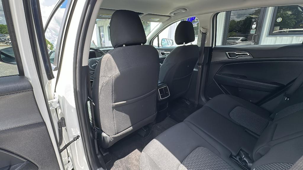 2023 Kia Sportage - $21,900
