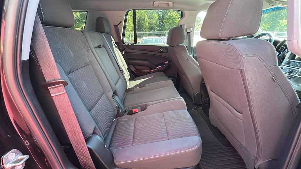 2017 Chevrolet Suburban - $23,900
