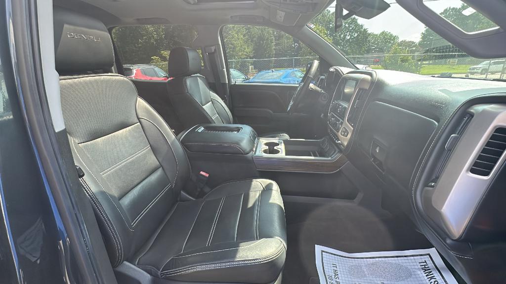 2018 GMC Sierra - $28,900