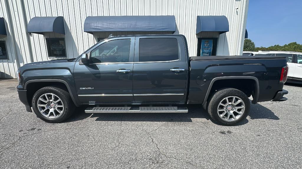 2018 GMC Sierra - $28,900