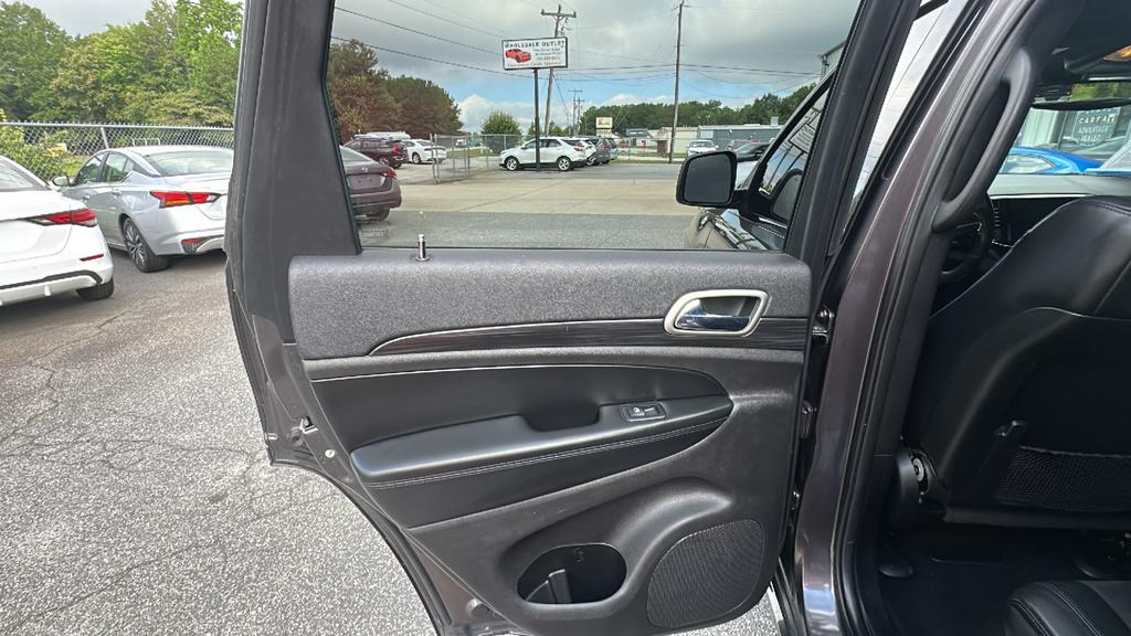 2019 Jeep Cherokee - $19,890