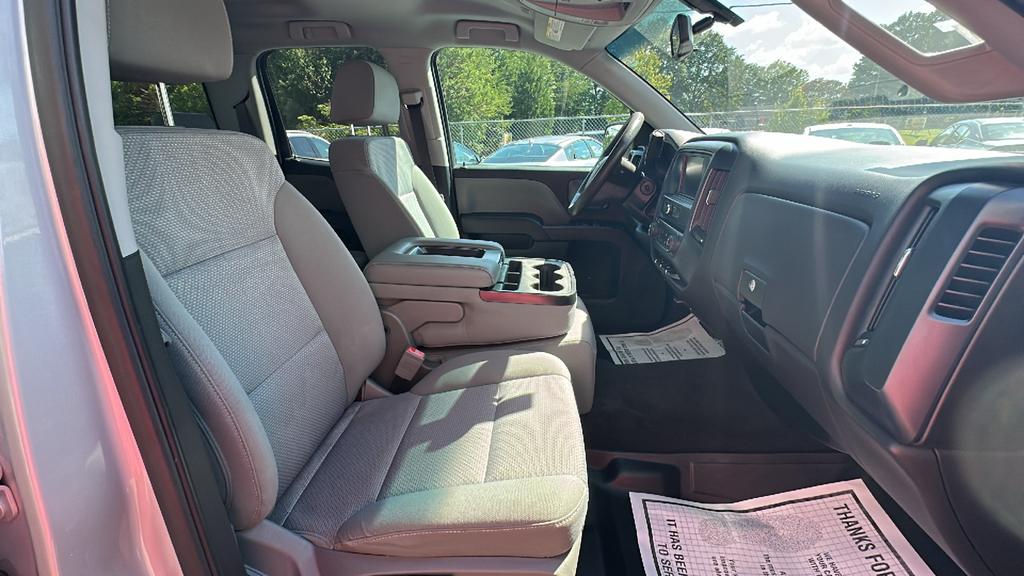 2018 Chevrolet Silverado 1500 - $17,900